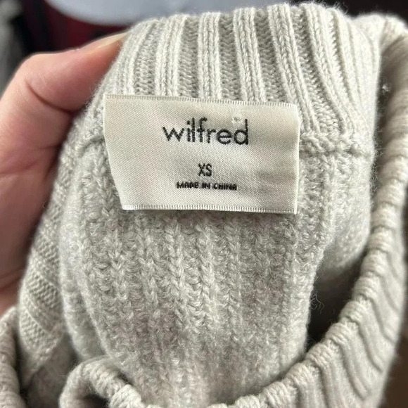 Aritzia Wilfred Sardou Sweater in Heather Birch 100% Merino Wool - Picture 4 of 5